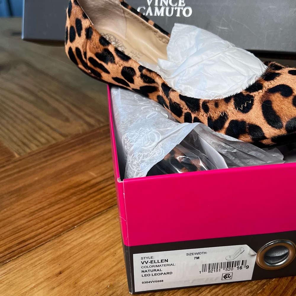 Vince Camuto Leopard Pattern Women's Loafers - NEW in box